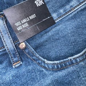 90’s ankle boot dark wash 10R